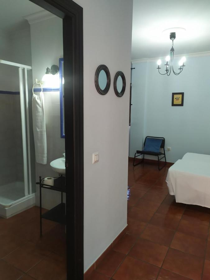 Apartamentos Turisticos Casa Cantillo Carmona  Eksteriør bilde
